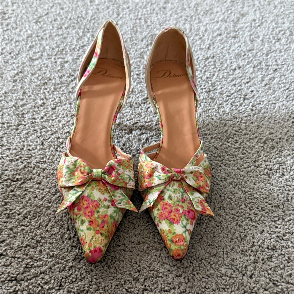 Delman Floral Heels With Bow Accent